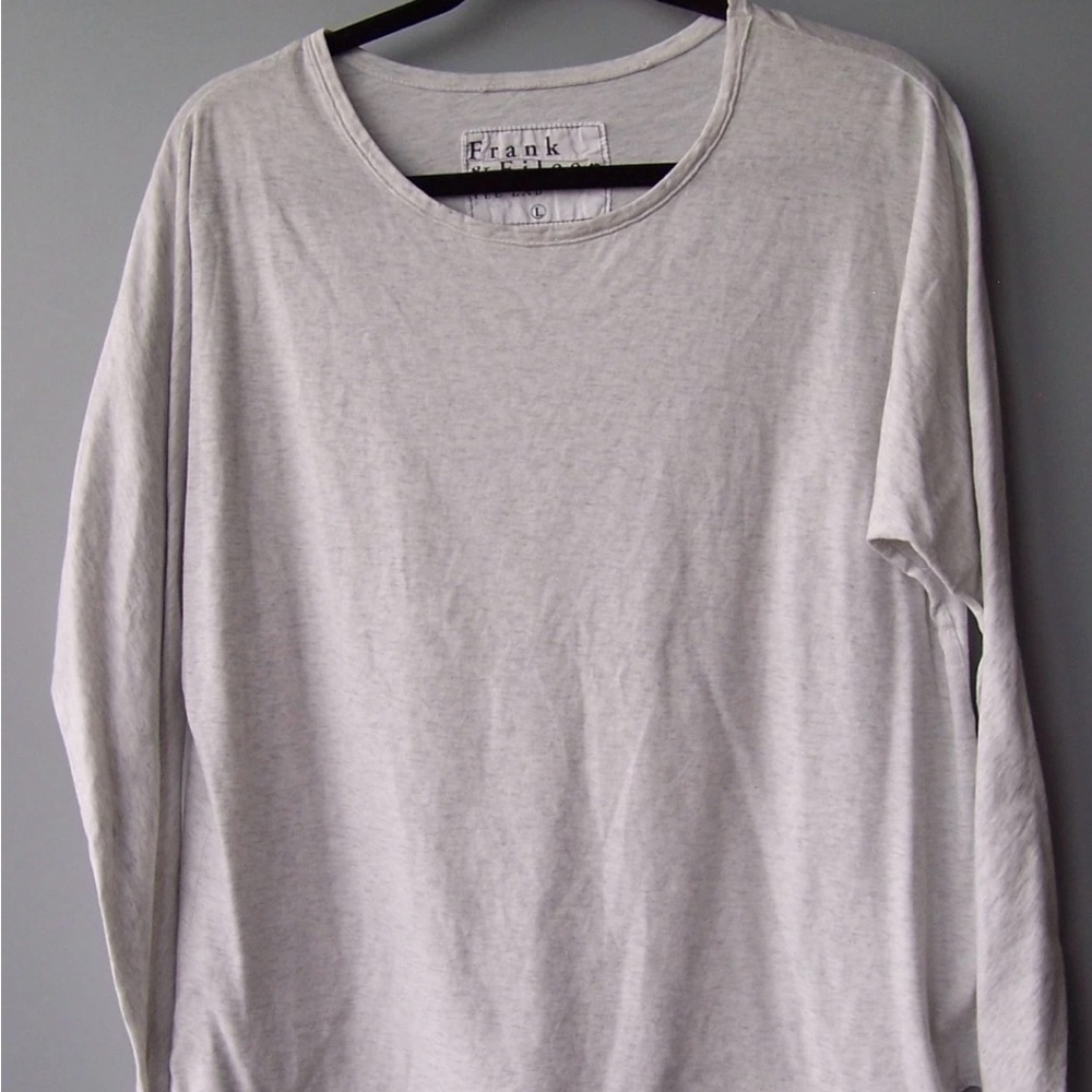 Frank & Eileen Lab Tshirt - like new